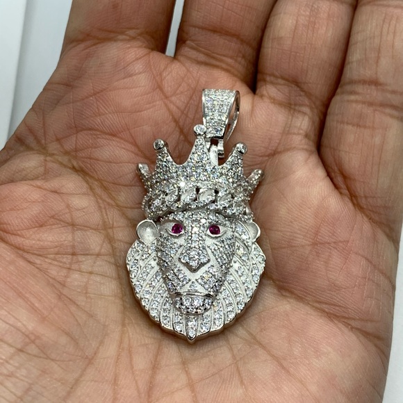 925 Sterling Silver CZ Gold Finished Pendant - Picture 1 of 3